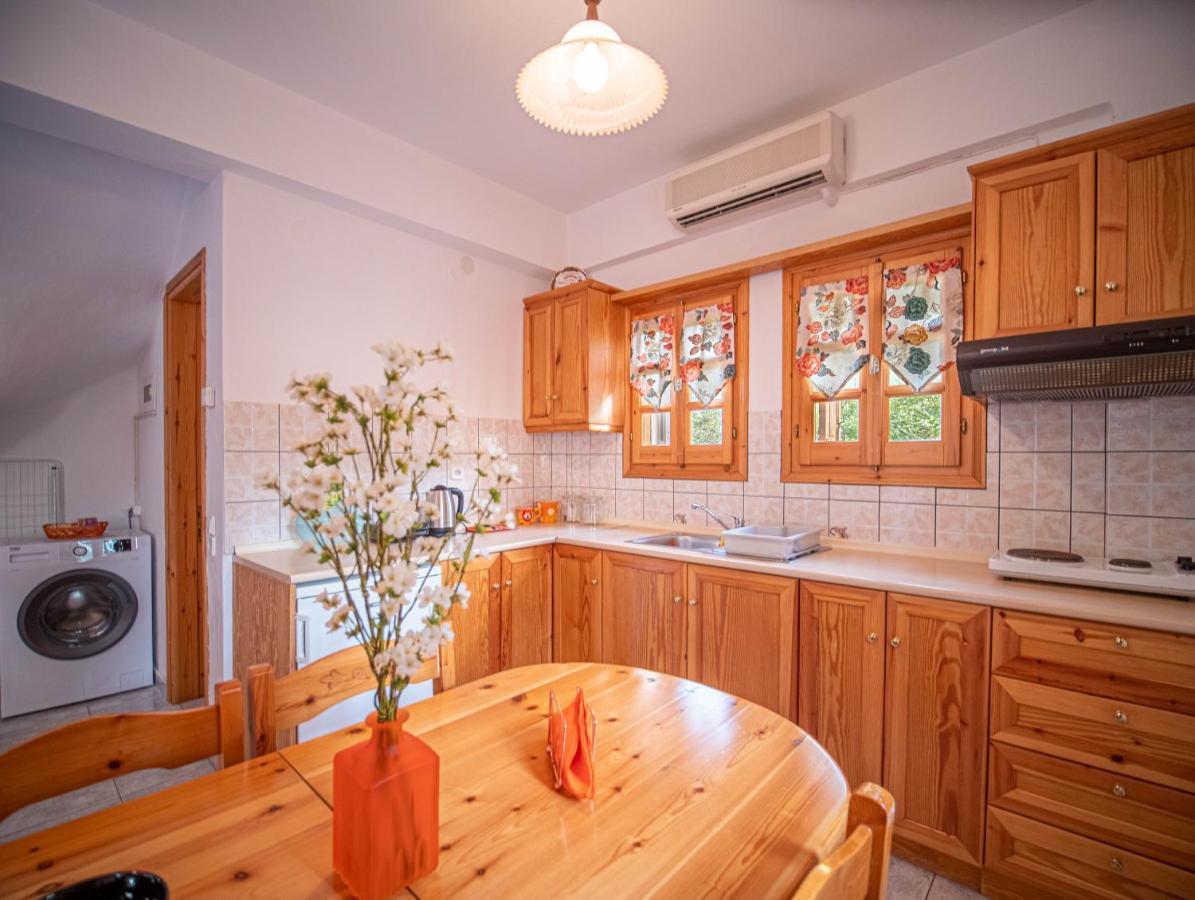 Orange House For Big Families In Damouchari - Delicious Houses 外观 照片