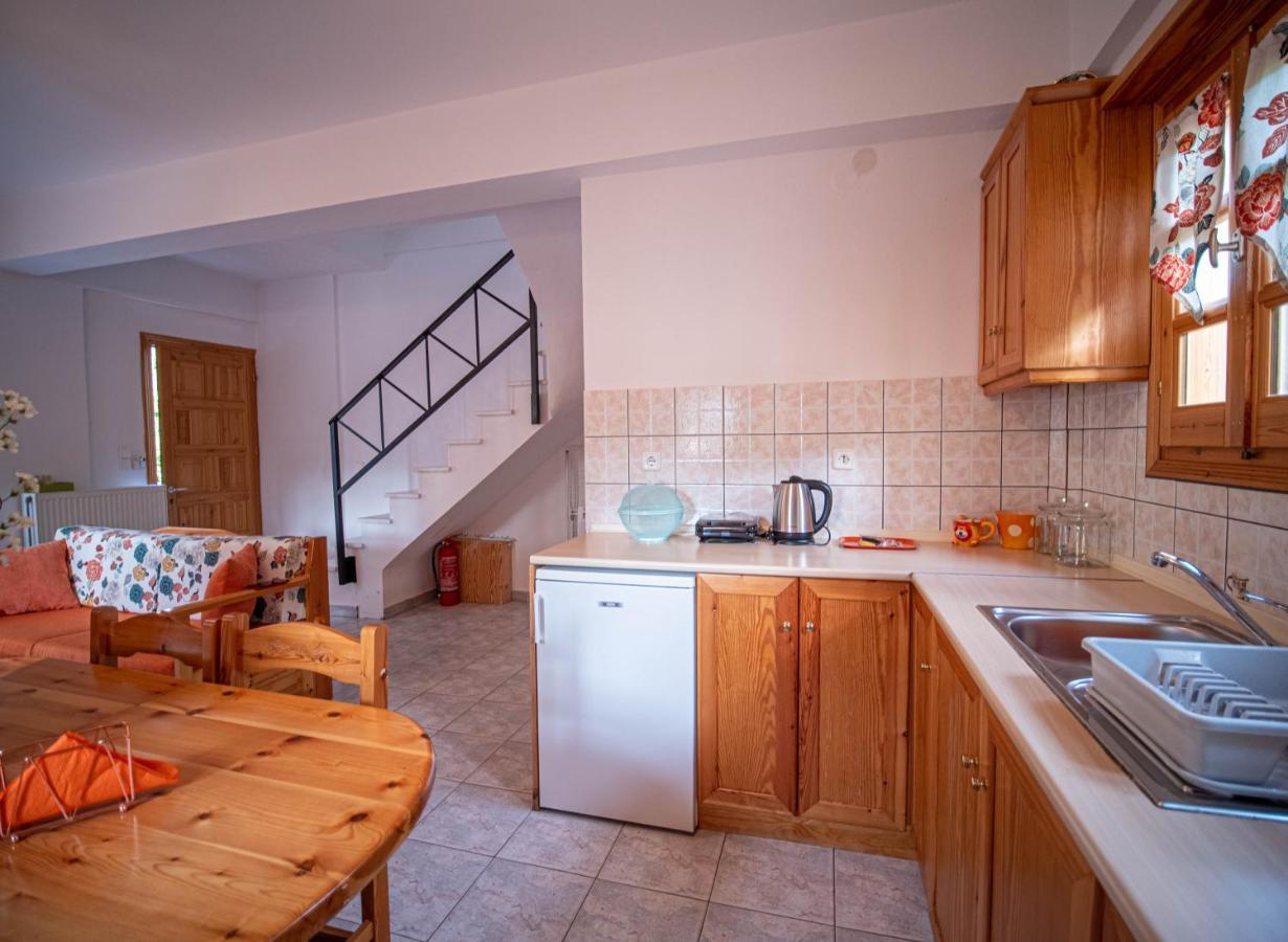 Orange House For Big Families In Damouchari - Delicious Houses 外观 照片