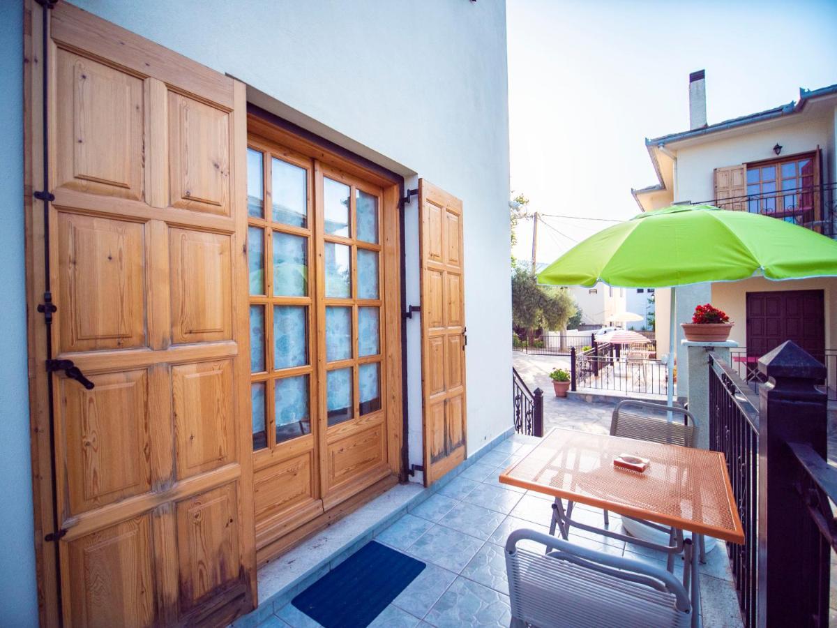 Orange House For Big Families In Damouchari - Delicious Houses 外观 照片